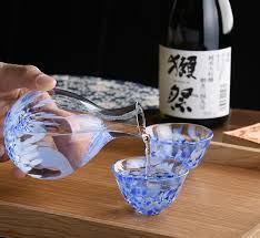 Tsugaru Handblown Ochoko Sake Cup + Carafe Set - Flow